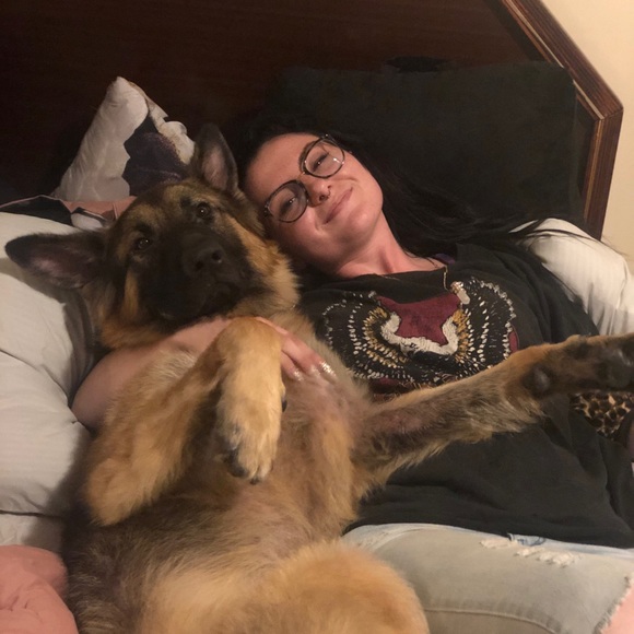 Meet your Posher, Maddie - Picture 2 of 4